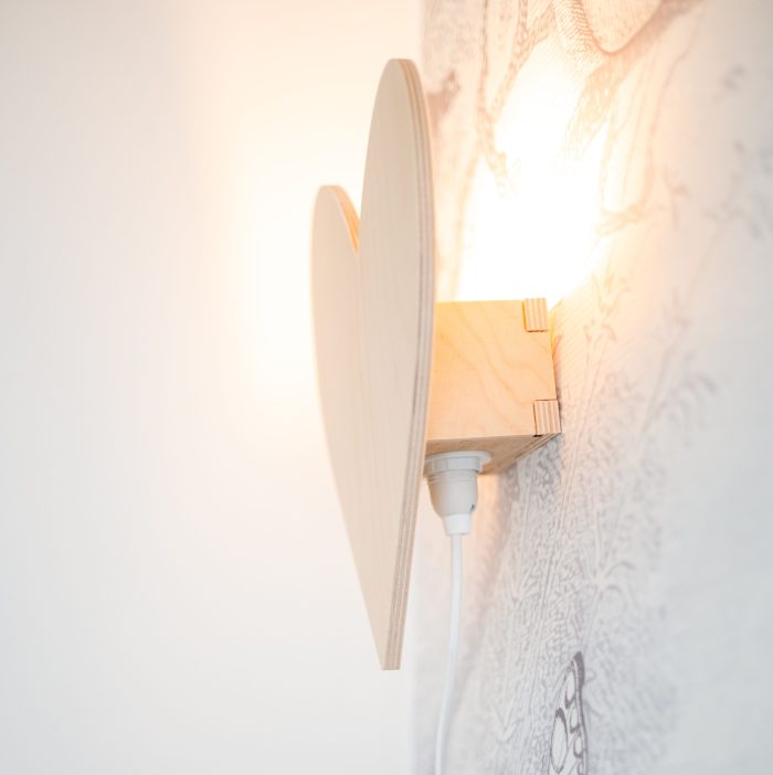 Houten Wandlamp Hart - Afbeelding 2